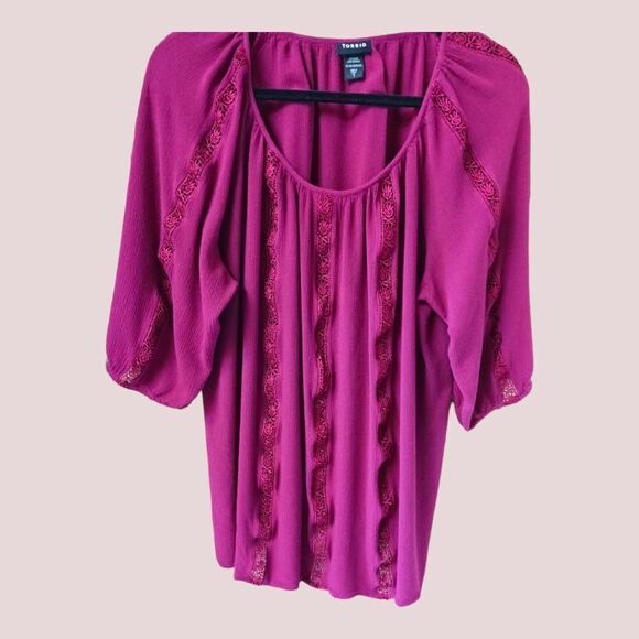 TORRID Plus Size Crochet Inset Eminence Purple Peasant Blouse 1X - Picture 7 of 11